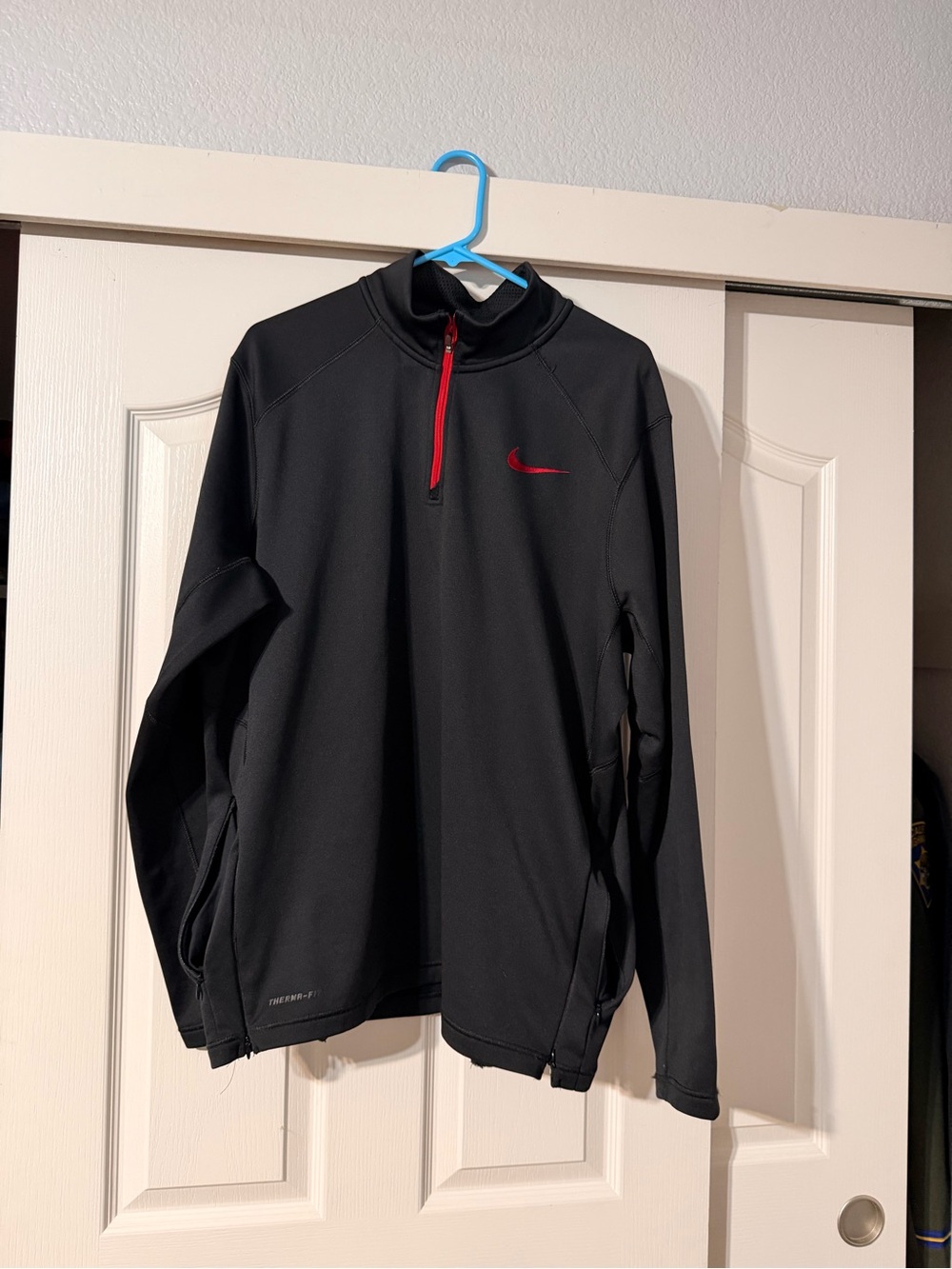 NWOT XL Nike Men’s Black 1/4 Zip Therma-Fit Pullover